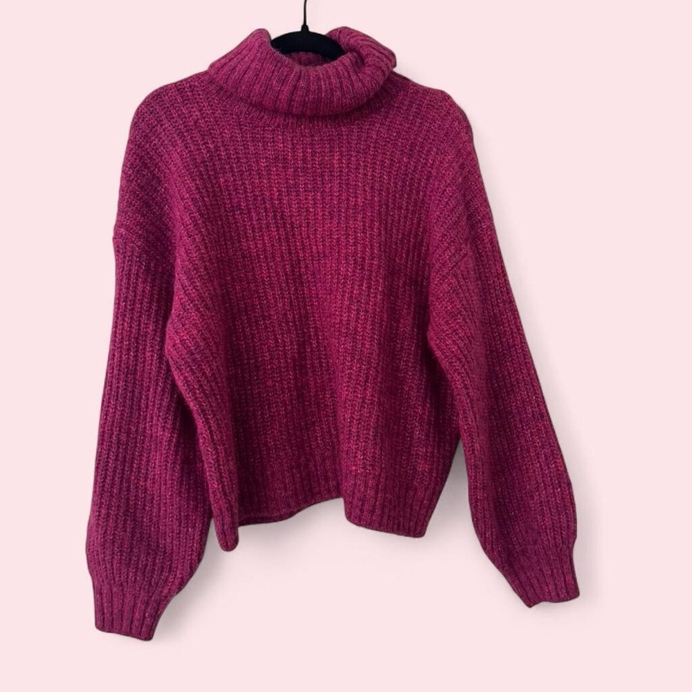 Old Navy Women's Berry Cowl Neck Sweater